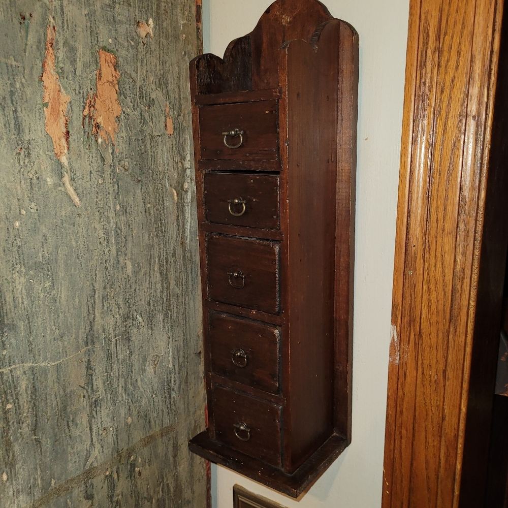 Vinage Wooden Apothecary - Picture 2 of 8